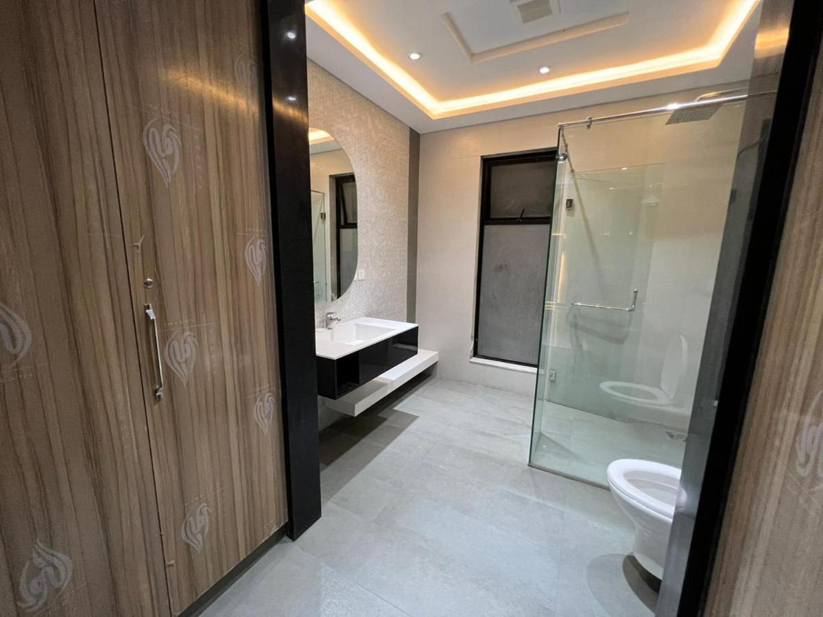 Palm Tree Hotel Лахор Екстериор снимка